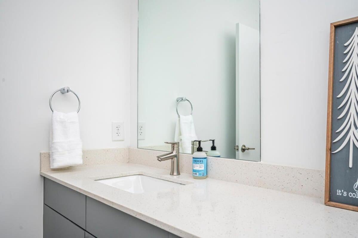 New Downtown Atl Condo Washer Dryer 542Blvd 애틀랜타 외부 사진
